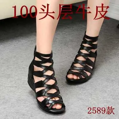 2021 summer Fashion sandals genuine leather soft outsole comfortable open toe wedges mother shoes flat sandals