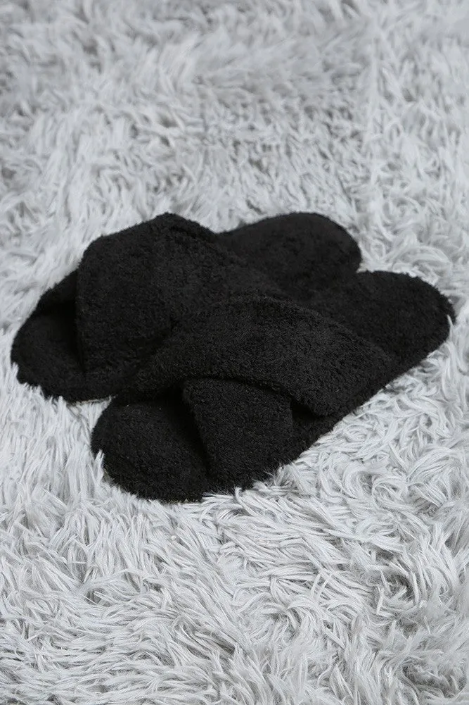 Criss Cross Slippers in Black