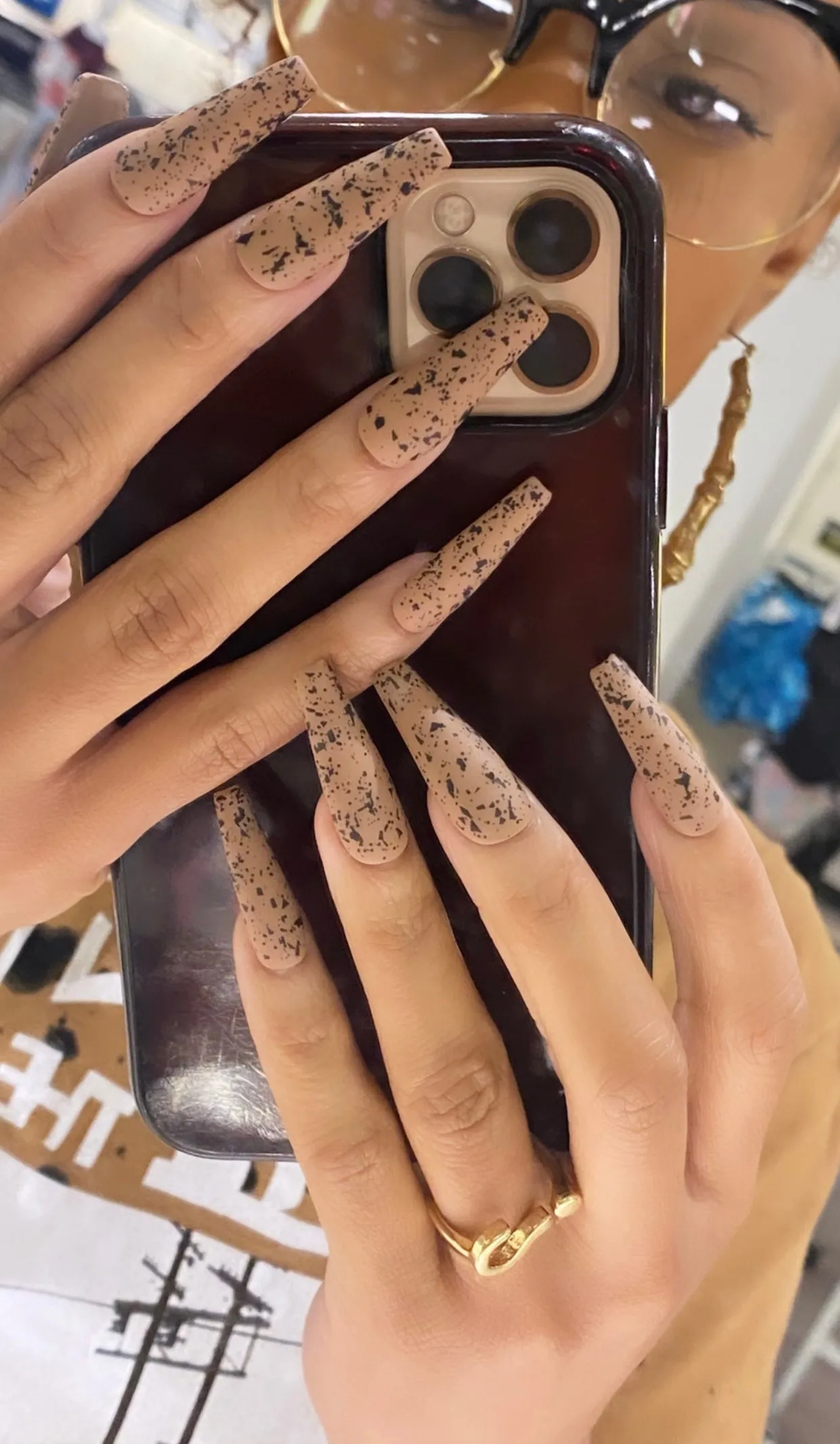 Fall for the Shade: She's a Real One | Nude & Black Speckles | Matte | 20 NAILS PRESS-ON SET