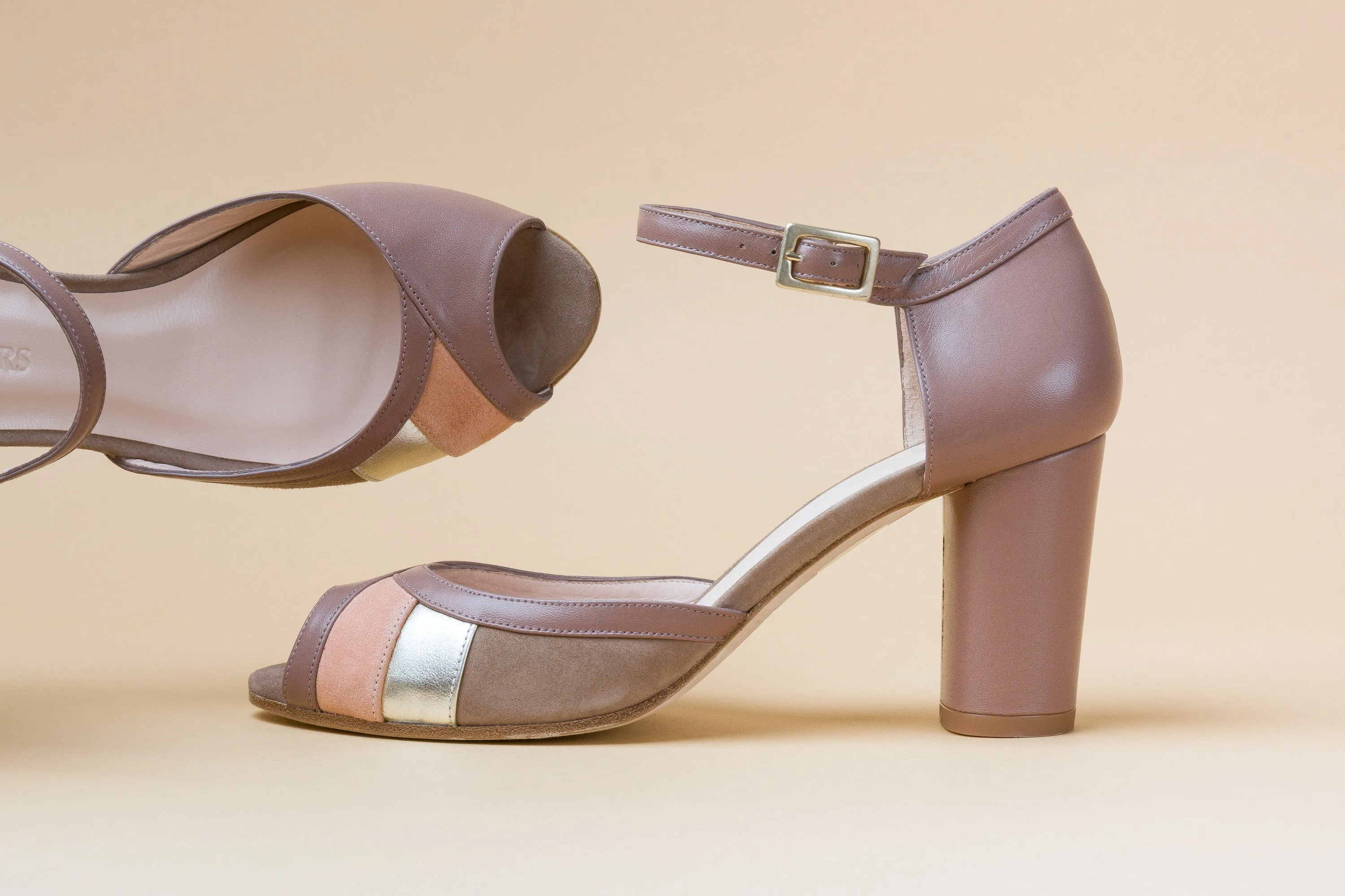JOSEPHINE Taupe Peep Toe