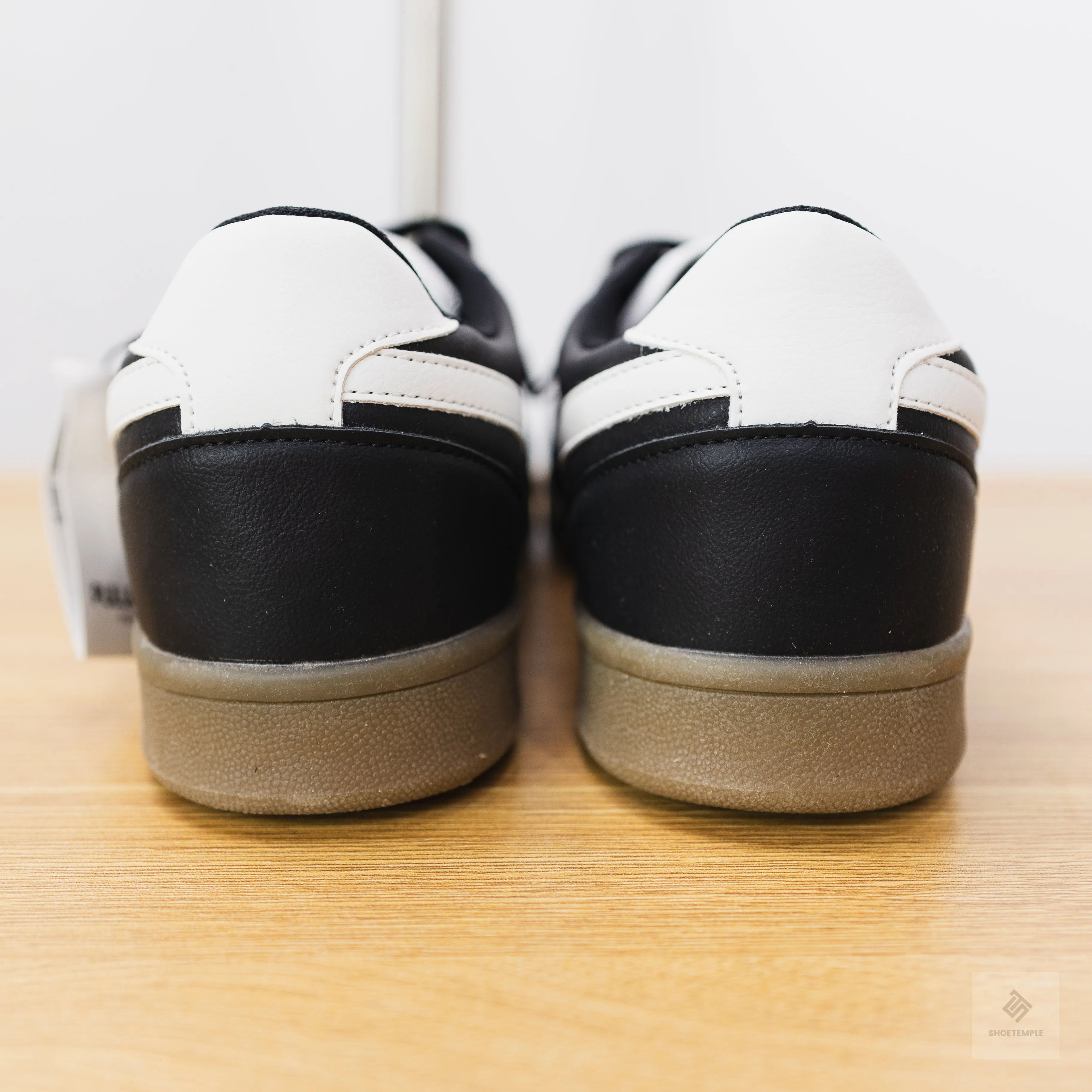 Pull&Bear Retro Trainers