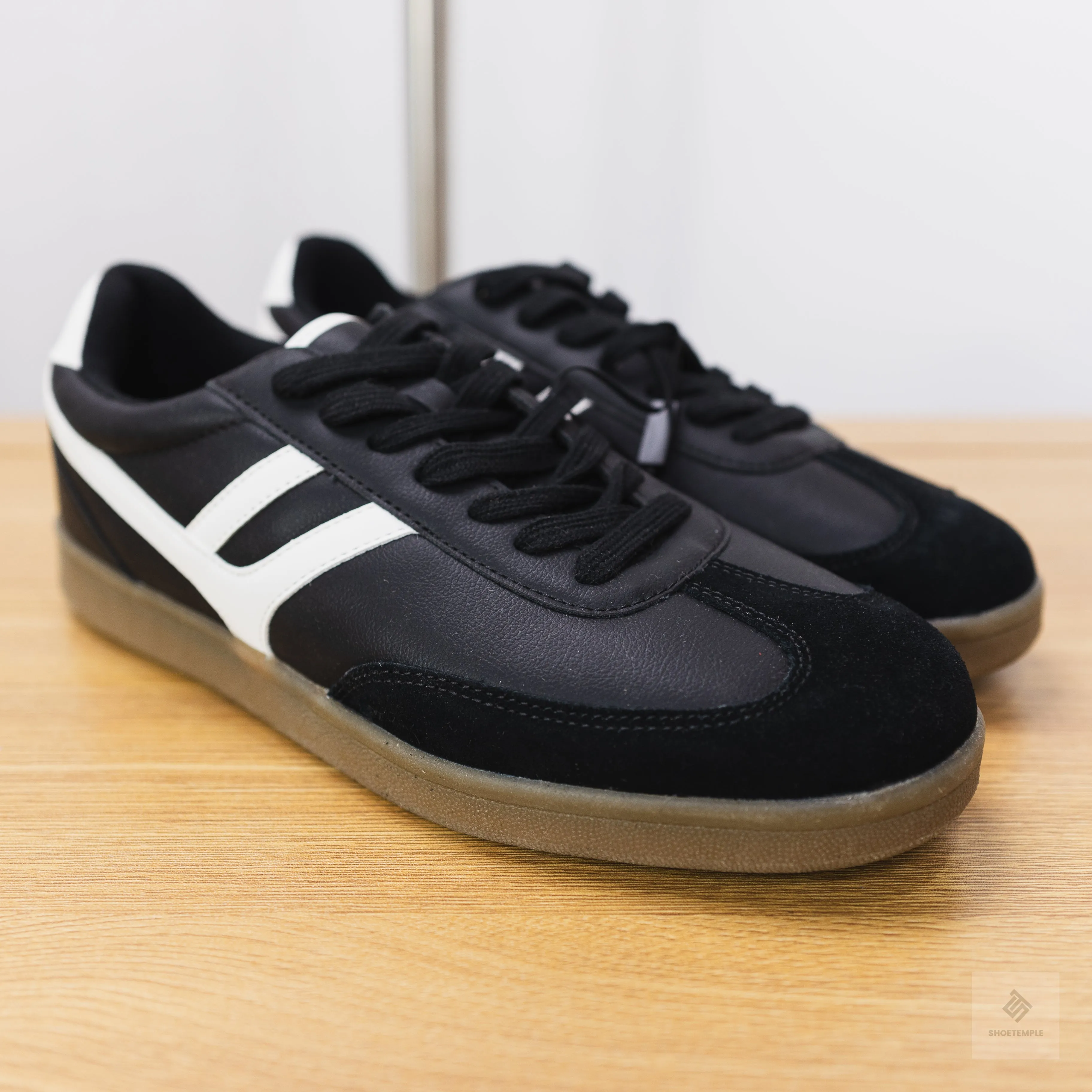 Pull&Bear Retro Trainers