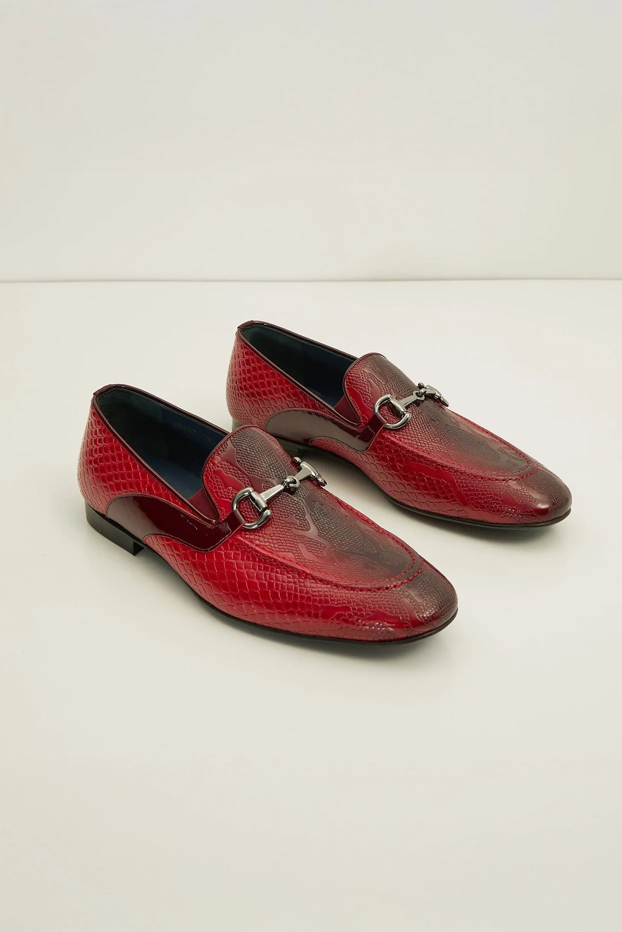 Snake Embossed Leather And Silver Metal Bit Loafer - Valentine Red