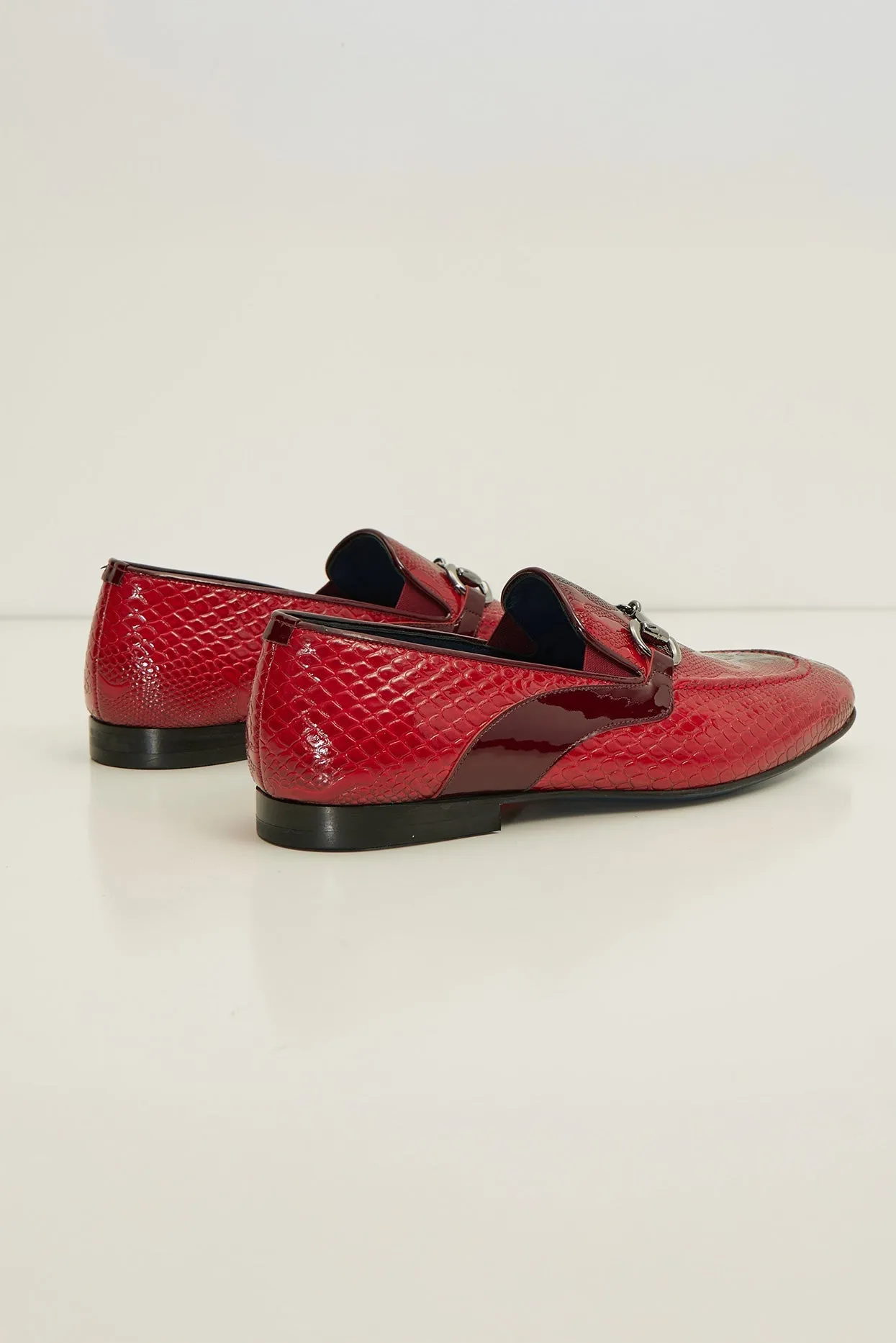 Snake Embossed Leather And Silver Metal Bit Loafer - Valentine Red