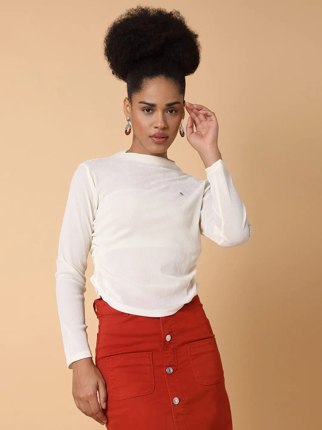 Women Cream Velvet Top