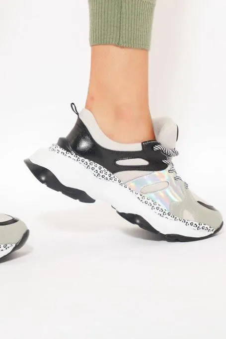 WOMEN SNEAKERS WITH LEOPARD LINING